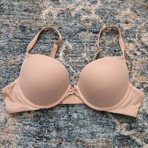 Body by Victoria Secret Push Up Bra